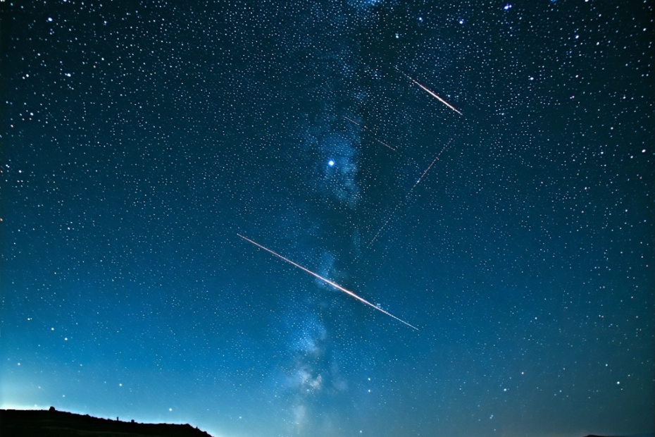 استكشاف الفضاء عبر التلسكوبات: نافذتنا إلى الكون